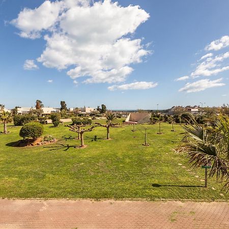 Pink Port Nature Coursive Naturiste آجد المظهر الخارجي الصورة